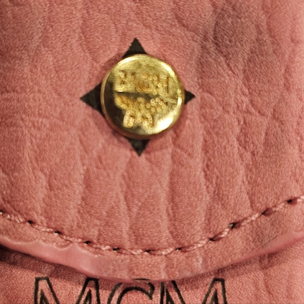 MCM Visetos Monogram Envelope Clutch - Picture 3 of 6